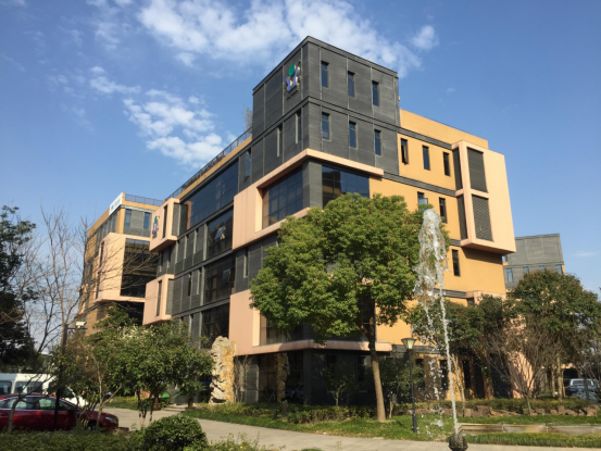 博革與上海問(wèn)鼎環(huán)保簽約 共推環(huán)保工程目視化管理升級(jí)