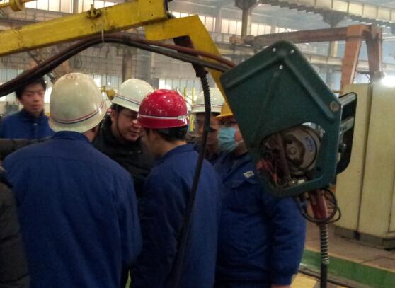 液壓設備點檢現(xiàn)場 液壓設備點檢現(xiàn)場