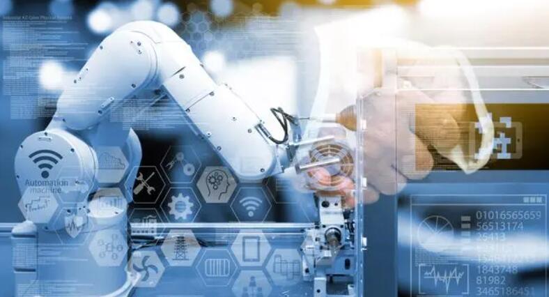 如何利用新技術(shù)進(jìn)行數(shù)字化轉(zhuǎn)型以適應(yīng)不斷進(jìn)步的步伐？